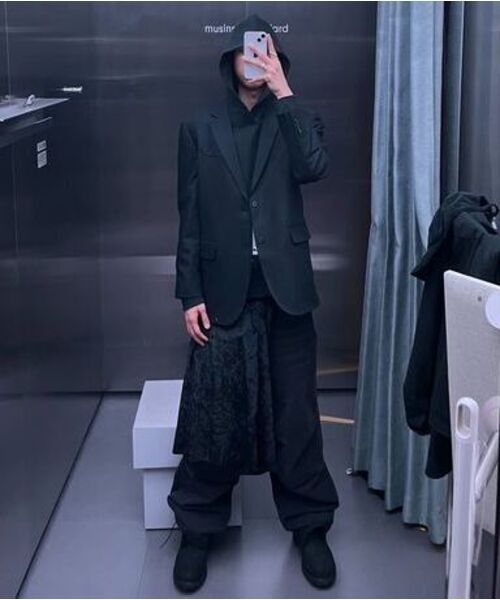 MUSINSA STANDARD（ムシンサスタンダード）の「デニムパラシュートパンツ [ウォッシュドブラック]（デニムパンツ・メンズ・その他・33/34/36/38/40/42/26/27/28/29/30/31/32）」の10枚目の写真