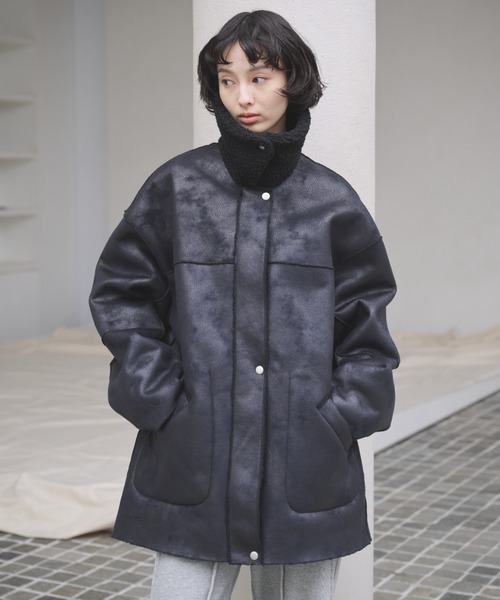 AIC.（エーアイシー）の「4WAYリバーシブルムートンライクコート（ムートンコート・レディース・ブラウン/ライトブラック・FREE）」の2枚目の写真