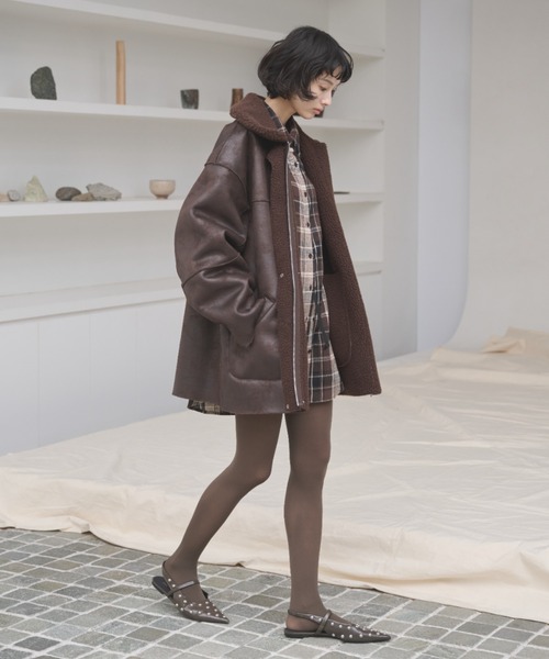 AIC.（エーアイシー）の「4WAYリバーシブルムートンライクコート（ムートンコート・レディース・ブラウン/ライトブラック・FREE）」の8枚目の写真