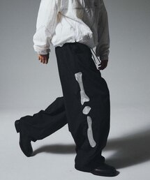 TRAVEL（トラベル）の「スケルトンナイロンパンツブラック（その他パンツ）」