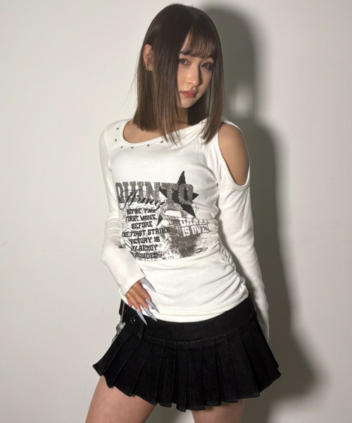 .KOM(ドットコム)の「A'GEM/9 × .kom 『.KOMZ/ドットケーオーエムゼット』 デザインロングスリーブ(Tシャツ/カットソー・レディース・ブラック/ホワイト/ブラウン・FREE)」の5枚目の写真