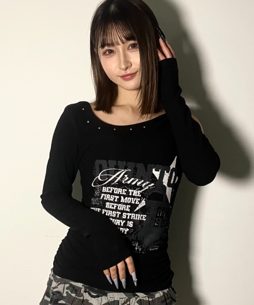 .KOM(ドットコム)の「A'GEM/9 × .kom 『.KOMZ/ドットケーオーエムゼット』 デザインロングスリーブ(Tシャツ/カットソー・レディース・ブラック/ホワイト/ブラウン・FREE)」の13枚目の写真