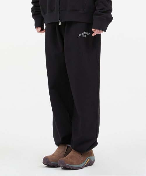 LMCの「ARCH FN SWEAT PANTS ブラック(スウェットパンツ・レディース・その他・SMALL)」の8枚目の写真