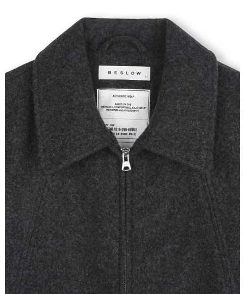 BESLOW(ビースロー)の「WOOL WIDE COLLAR HARRINGTON JACKET MELANGE CHARCOAL(その他アウター・メンズ・その他・LARGE/X-LARGE/SMALL/MEDIUM)」の2枚目の写真