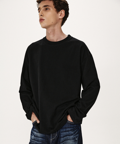 SHIRTER(シャーター)の「FINE COTTON OVERSIZE FIT LS T-SHIRT (BLACK)(Tシャツ/カットソー・メンズ・その他・LARGE/MEDIUM/SMALL)」の3枚目の写真