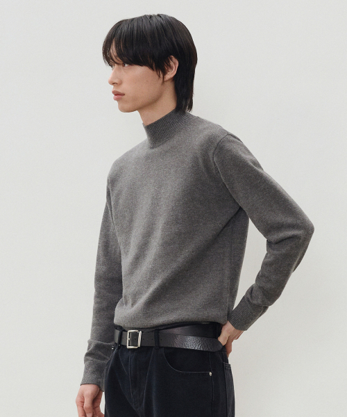 LEIRE（ルアール）の「ミニマルウールハイネックニット[グレー]（ニット/セーター・レディース・その他・LARGE/MEDIUM/X-LARGE）」の2枚目の写真