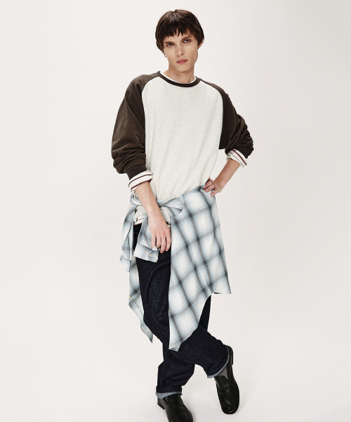 SHIRTER(シャーター)の「BRUSHED REGLAN SWEATSHIRT (BROWN)(スウェット・メンズ・その他・SMALL/MEDIUM/LARGE)」の5枚目の写真