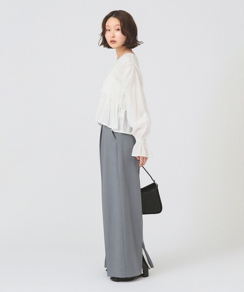 Ray BEAMS(レイビームス)の「バックスリット ワイド パンツ(その他パンツ・レディース・シルバー/ブラック・0/1)」の4枚目の写真