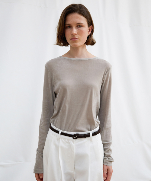 LEVAR(レバー)の「Velvet Layered T-Shirt - Sand Grey(Tシャツ/カットソー・レディース・その他・F)」の2枚目の写真