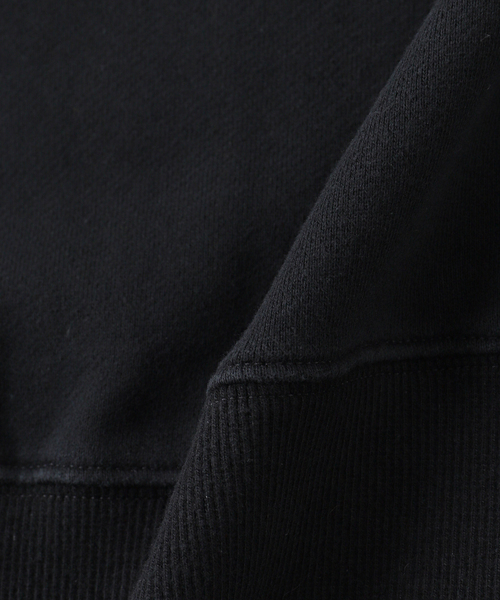 EDIFICE（エディフィス）の「MAISON MARGIELA(メゾンマルジェラ） DOUBLE GUSSET SWEAT SHIRT（Tシャツ/カットソー・メンズ・ブラック・LARGE/MEDIUM）」の3枚目の写真