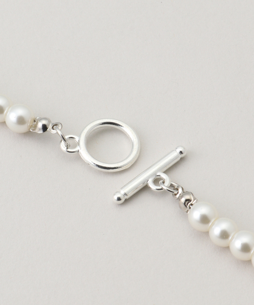 La TOTALITE（ラトータリテ）の「La Totalite ロングパールネックレス（ネックレス・レディース・ホワイト・FREE）」の4枚目の写真