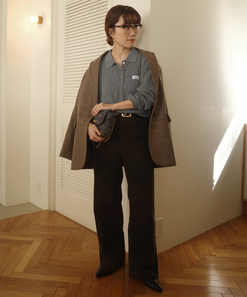 SLOBE IENA(スローブイエナ)の「《追加》LOUNA SLOBE別注 ニットポロ(ニット/セーター・レディース・ライトグレー/ブラウン・FREE)」の4枚目の写真