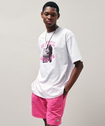 MAYOL（マイヨール）の「KING KONG グラフィック 半袖 ユニセックス Tシャツ_ホワイト（Tシャツ/カットソー）」