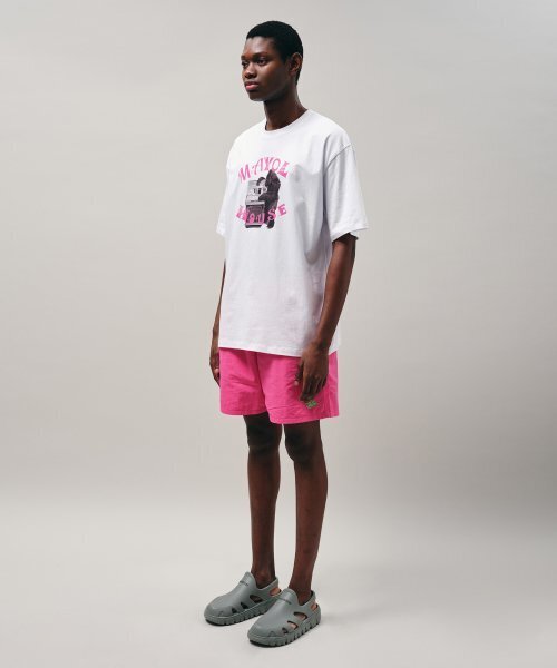 MAYOL（マイヨール）の「KING KONG グラフィック 半袖 ユニセックス Tシャツ_ホワイト（Tシャツ/カットソー・メンズ・その他・LARGE/X-LARGE/MEDIUM）」の3枚目の写真