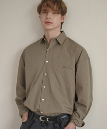 ESN（イーエスエヌ）の「バイオウォッシュドオーバーサイズコットンシャツカーキ（シャツ/ブラウス）」