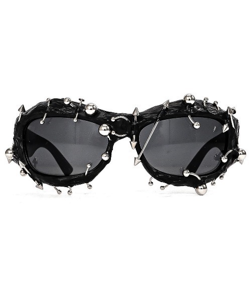 ViViDAY（ビビデー）の「ピアスデザインサングラス（サングラス・レディース・ブラック・FREE）」の3枚目の写真