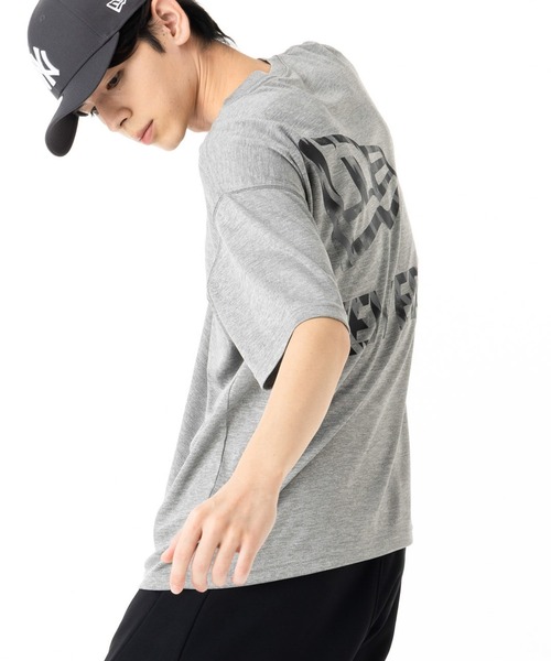 NEW ERA(ニューエラ)の「ニューエラ パフォーマンスアパレル 半袖Tシャツ(Tシャツ/カットソー・メンズ・グレー/ブラック・XL/L/S/M/XXL)」の13枚目の写真