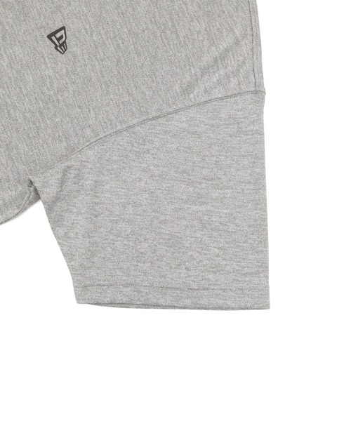 NEW ERA(ニューエラ)の「ニューエラ パフォーマンスアパレル 半袖Tシャツ(Tシャツ/カットソー・メンズ・グレー/ブラック・XL/L/S/M/XXL)」の21枚目の写真