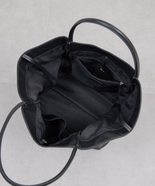 GALLARDAGALANTE（ガリャルダガランテ）の「【2.718】シュリンクレザートート（トートバッグ・レディース・ブラック/グレイッシュベージュ・FREE）」の15枚目の写真