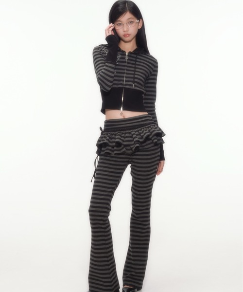 silent(and)(サイレントアンド)の「angel Hooded Zip-up(パーカー・レディース・ブラック×グレー/ブラック・SMALL)」の18枚目の写真