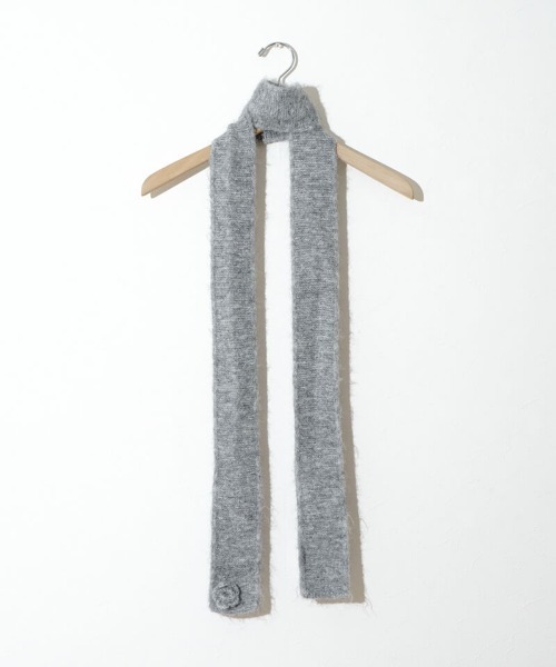 flower（フラワー）の「フラッフィーローズマフラー（マフラー・レディース・アイボリー/ピンク/アッシュグレー・FREE）」の8枚目の写真