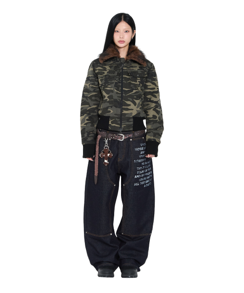 AAKAM（アーカム）の「Double Knee Lettering Denim Pants (Blue)（デニムパンツ・レディース・その他・1/2）」の4枚目の写真