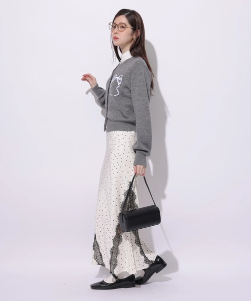 Rirandture（リランドチュール）の「レーストリムマーメイドスカート（スカート・レディース・オフホワイト/ブラック・0/1/2）」の14枚目の写真