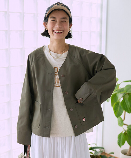 FREAK'S STORE（フリークスストア）の「＜セットアップ対応＞ RED KAP × FREAK'S STORE/レッドキャップ 別注 ノーカラーＶネックジャケット（ノーカラージャケット・レディース・その他2/ネイビー/ナチュラル/ベージュ/オリーブ・ﾌﾘ-）」の4枚目の写真