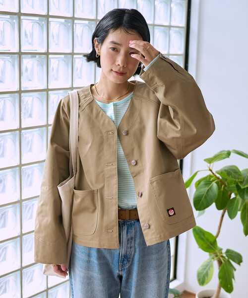 FREAK'S STORE(フリークスストア)の「RED KAP × FREAK'S STORE/レッドキャップ 別注 ノーカラーVネックジャケット<セットアップ対応>(ノーカラージャケット・レディース・その他2/ネイビー/ナチュラル/ベージュ/オリーブ・フリ-)」の11枚目の写真