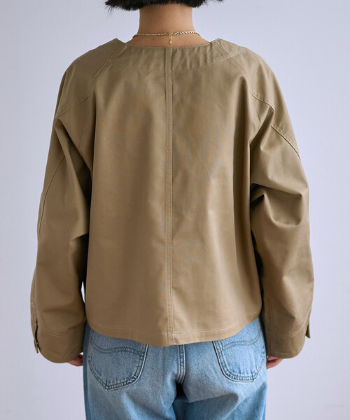 FREAK'S STORE(フリークスストア)の「RED KAP × FREAK'S STORE/レッドキャップ 別注 ノーカラーVネックジャケット<セットアップ対応>(ノーカラージャケット・レディース・その他2/ネイビー/ナチュラル/ベージュ/オリーブ・フリ-)」の17枚目の写真