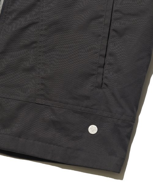 ADDOFF（アドオフ）の「CRACO MULTI CARGO JACKET CHARCOAL（その他アウター・レディース・その他・LARGE/MEDIUM/SMALL）」の3枚目の写真