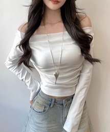 LADY LIKE（レディライク）の「【春夏新作】胸元ドレープサイドギャザー入りカットトップス（Tシャツ/カットソー）」