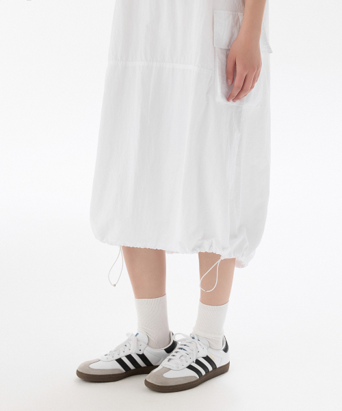MUSINSA STANDARD WOMAN（ムシンサスタンダードウーマン）の「ウィメンズナイロンパラシュートカーゴドレス[ホワイト]（ワンピース・レディース・その他・S/M/L）」の8枚目の写真