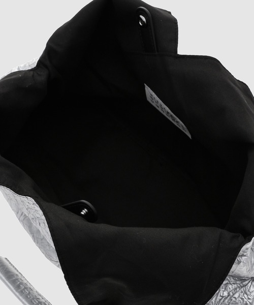 MM6 Maison Margiela（ｴﾑｴﾑｼｯｸｽ ﾒｿﾞﾝ ﾏﾙｼﾞｪﾗ）の「ALTRA PICCOLA PELLET（トートバッグ・レディース・その他・UNI）」の4枚目の写真