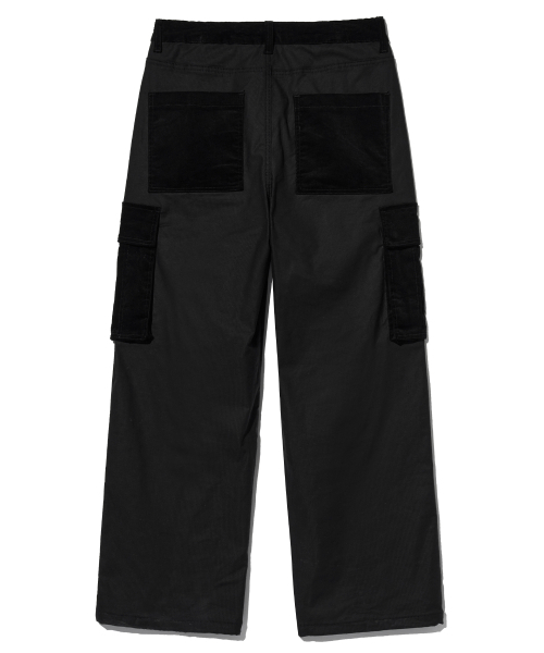 BROWNBREATH(ブラウンブレス)の「TAG CORDUROY CARGO PANTS - BLACK(その他パンツ・レディース・その他・M/L/XL)」の2枚目の写真