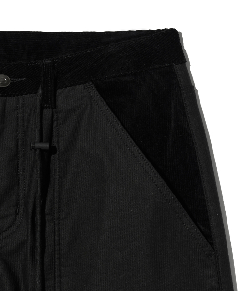 BROWNBREATH(ブラウンブレス)の「TAG CORDUROY CARGO PANTS - BLACK(その他パンツ・レディース・その他・M/L/XL)」の4枚目の写真