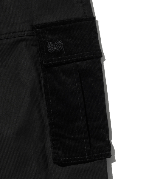 BROWNBREATH(ブラウンブレス)の「TAG CORDUROY CARGO PANTS - BLACK(その他パンツ・レディース・その他・M/L/XL)」の5枚目の写真
