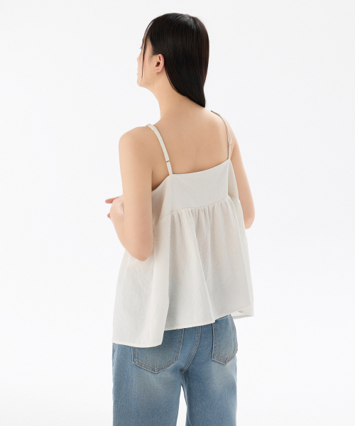 MUSINSA STANDARD WOMAN（ムシンサスタンダードウーマン）の「ウィメンズスリーブレスペプラムトップ[クリーム]（シャツ/ブラウス・レディース・その他・SMALL/MEDIUM/LARGE/X-SMALL）」の3枚目の写真