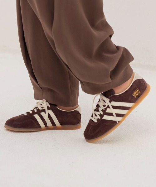 adidas Originals(アディダスオリジナルス)の「adidas originals / GAZELLE LO PRO W(アディダスオリジナルス ガゼル ロー プロ OOY01 IH6932)(スニーカー・レディース・ブラウン・24.5cm/24.0cm/23.5cm)」の1枚目の写真