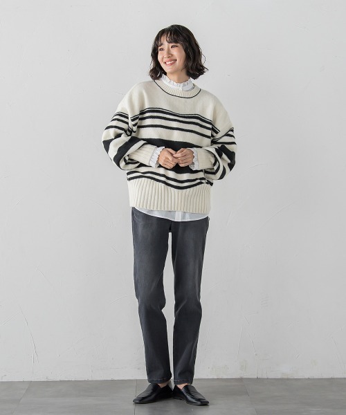 la.f…(ラエフ)の「【WEB限定】”ふんわり着心地”ランダムボーダーニット(ニット/セーター・レディース・ブラック系その他/アイボリー・9号)」の6枚目の写真