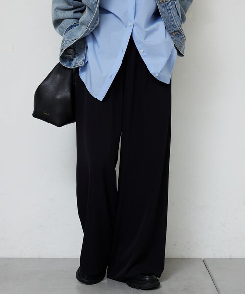 GALLARDAGALANTE(ガリャルダガランテ)の「【即戦力パンツ】【3サイズ展開】ワイドイージーパンツ(その他パンツ・レディース・ライトベージュ/ブラック/ダークブラウン・0/2/1)」の4枚目の写真