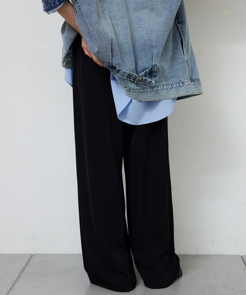 GALLARDAGALANTE(ガリャルダガランテ)の「【即戦力パンツ】【3サイズ展開】ワイドイージーパンツ(その他パンツ・レディース・ライトベージュ/ブラック/ダークブラウン・0/2/1)」の6枚目の写真