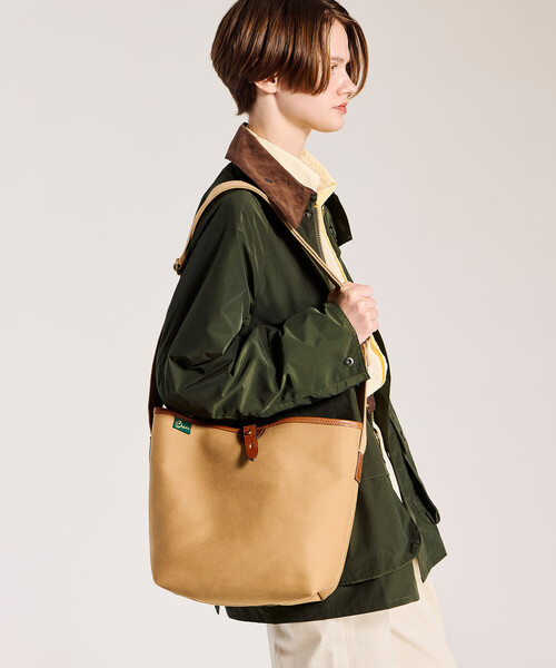 BRADY（ブレディー）の「Brady | ASHDOWN MEDIUM（ショルダーバッグ・レディース・カーキ/ホワイト系その他/ブラック・ONE）」の4枚目の写真