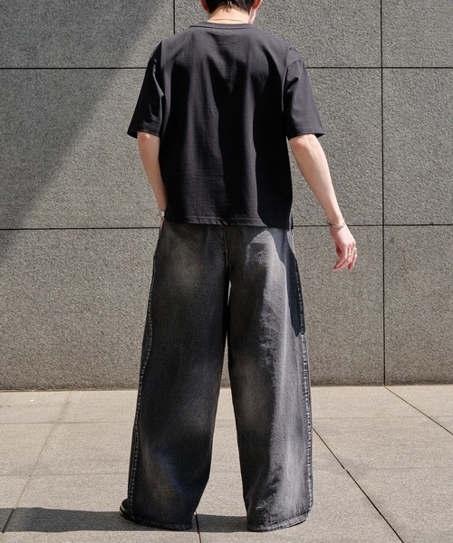 epnok(エプノック)の「アブストラクトワイドデニムスラックス(デニムパンツ・メンズ・ブラック/ブルー・SMALL/MEDIUM/LARGE)」の16枚目の写真