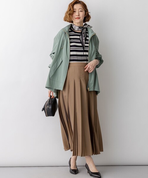23区 S(ニジュウサンクチイサイサイズ)の「2WAYストレッチタフタ ボリュームスリーブブルゾン(その他アウター・レディース・カーキ系/ブラック系/ベージュ系・32/30)」の11枚目の写真