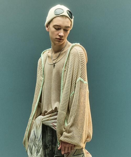 BEAVER(ビーバー)の「B omnivore/ビーオムニボー HAND - STITCH MESH HOODIE(パーカー・メンズ・ブラック/ベージュ・L/M)」の1枚目の写真