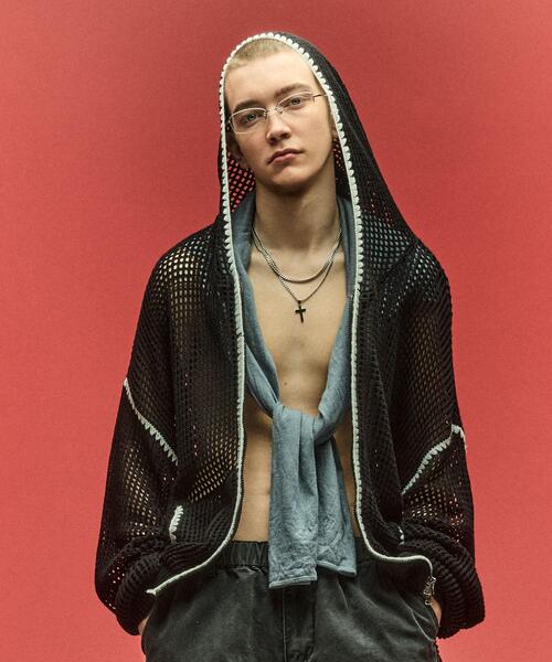 BEAVER(ビーバー)の「B omnivore/ビーオムニボー HAND - STITCH MESH HOODIE(パーカー・メンズ・ブラック/ベージュ・L/M)」の2枚目の写真