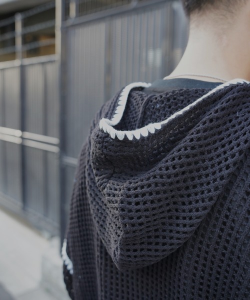 BEAVER（ビーバー）の「B omnivore/ビーオムニボー　HAND - STITCH MESH HOODIE（パーカー・メンズ・ブラック/ベージュ・L/M）」の16枚目の写真