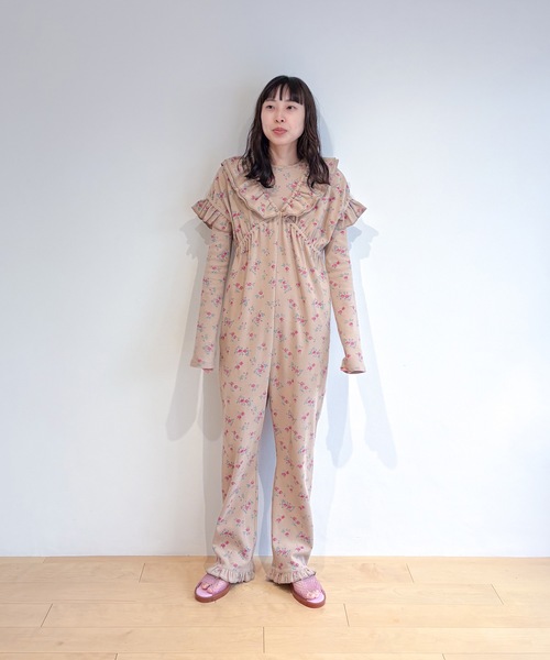 HOLIDAY(ホリデイ)の「SUPER RIB ALL-IN-ONE (FLOWER) スーパーリブオールインワン (フラワー)(つなぎ/オールインワン・レディース・ベージュ・ONE SIZE)」の9枚目の写真