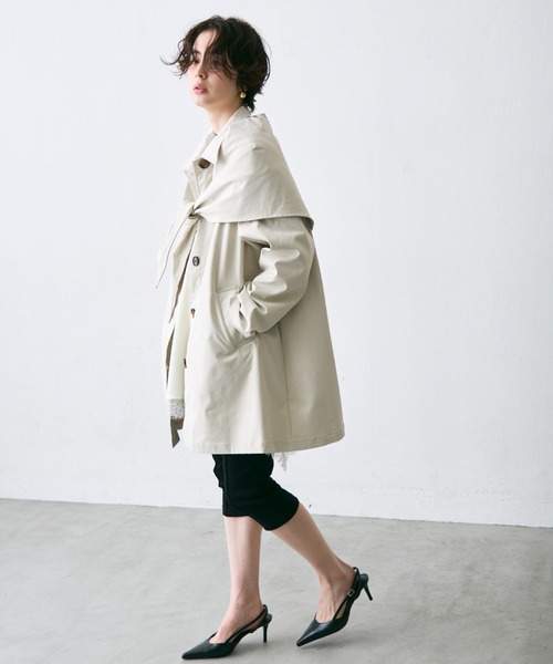 Trish(トリッシュ)の「コンパクトツイルスカーフ付きステンカラーコート(ステンカラーコート・レディース・ベージュ/アイボリー・MEDIUM)」の12枚目の写真